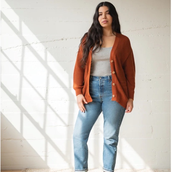 WVN Sweaters - Shop WVN oversized cardigan in gingerbread